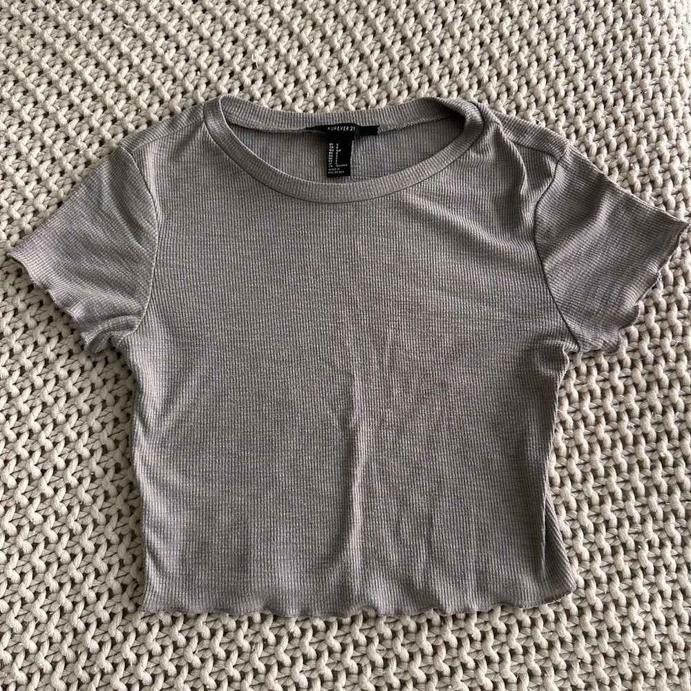 Forever 21 Light Gray Ribbed Crop Top